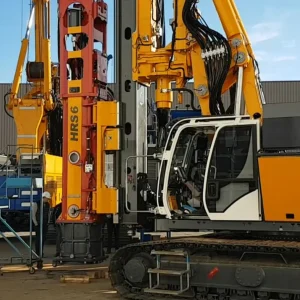 Accelerated hydraulic hammer